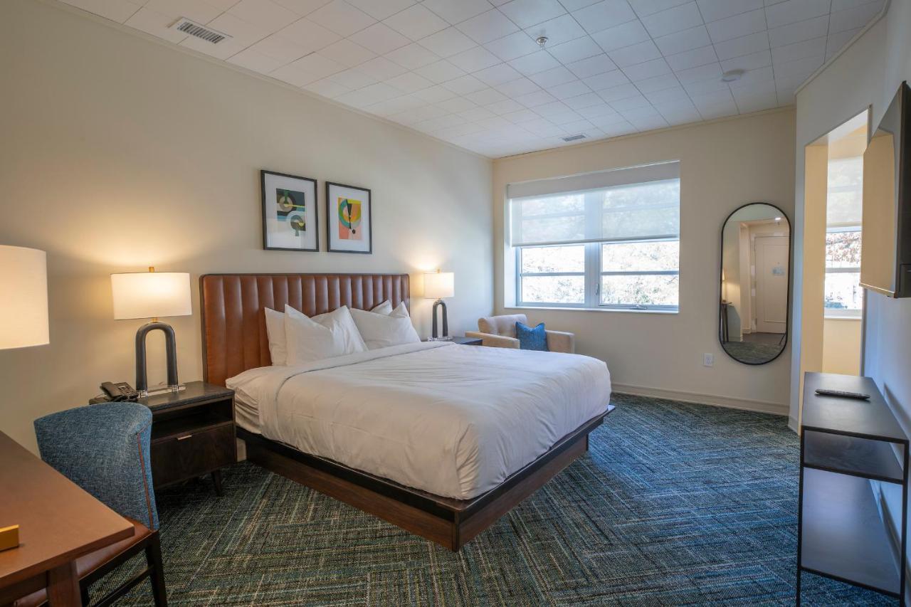 The Holbrook Hotel 5*